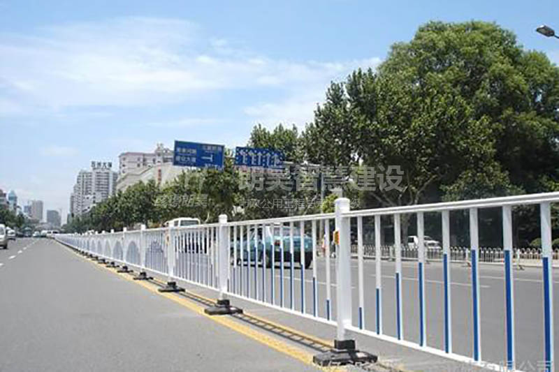 道路护栏