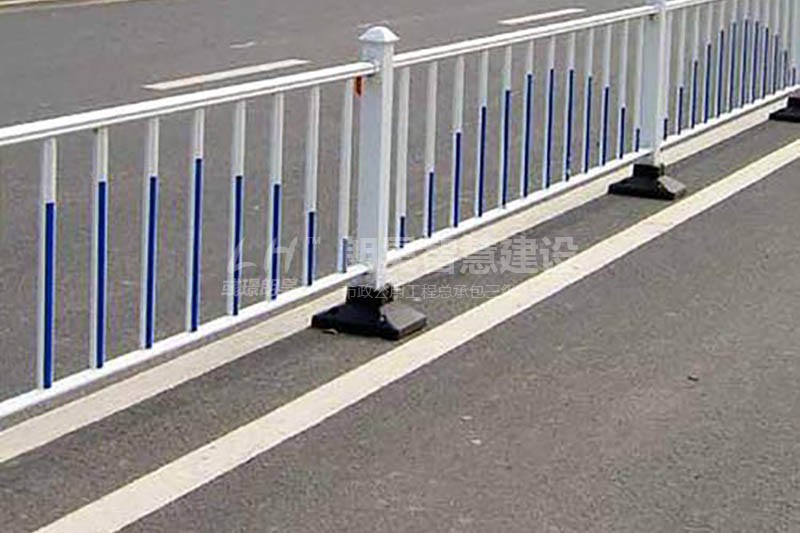 道路护栏