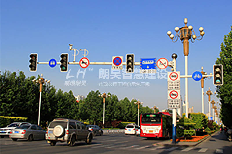 交通信号灯杆