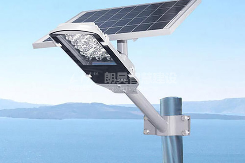  太阳能户外路灯