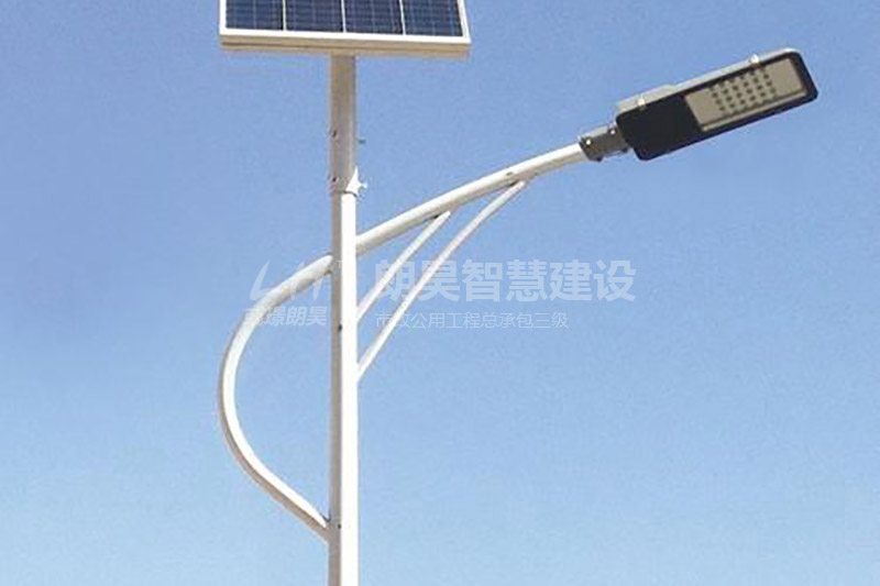  太阳能户外路灯