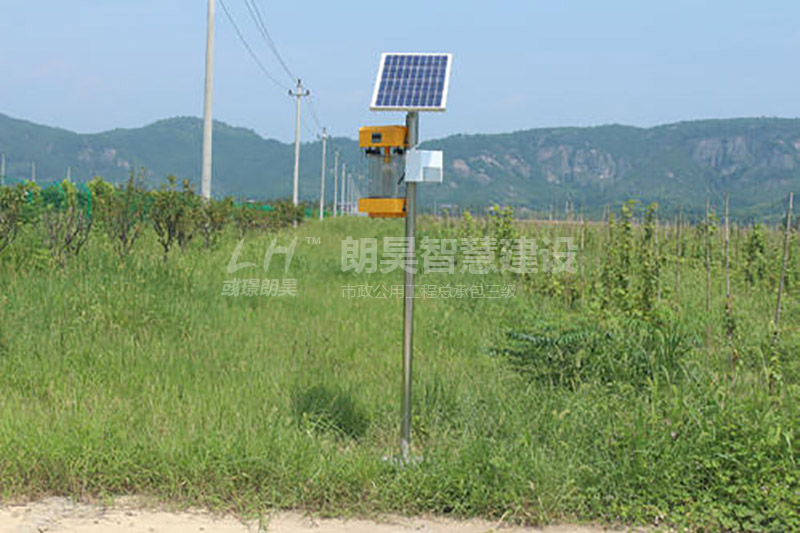 太阳能杀虫灯